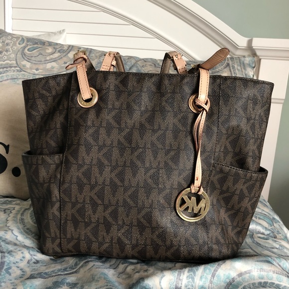 Michael Kors signature brown tote - Picture 1 of 6